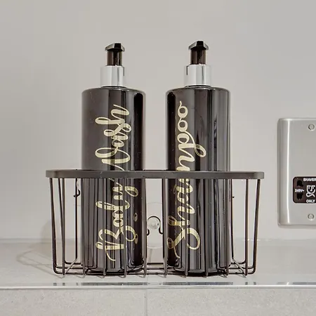 Luxury, Centre Escape Leeds (West Yorkshire)