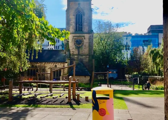 Luxury, Centre Escape *