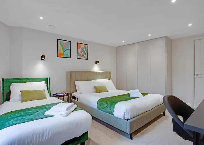 Luxury, Centre Escape * Leeds (West Yorkshire)